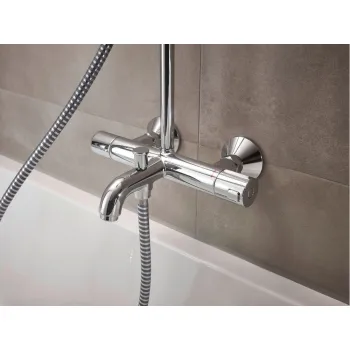 Dušo sistema Hansgrohe Vernis Blend 200 1 jet su vonios termostatu, chromuota